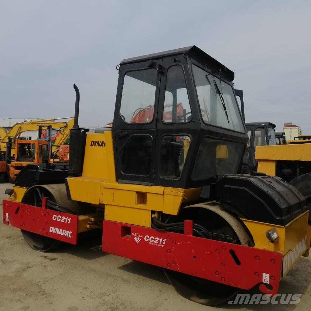 Dynapac CC 211 Tandemové válce