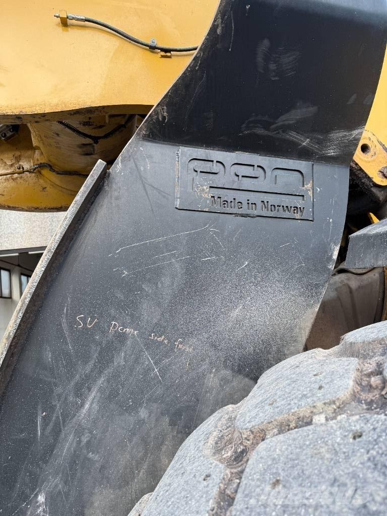 CAT 980 M Kolové nakladače