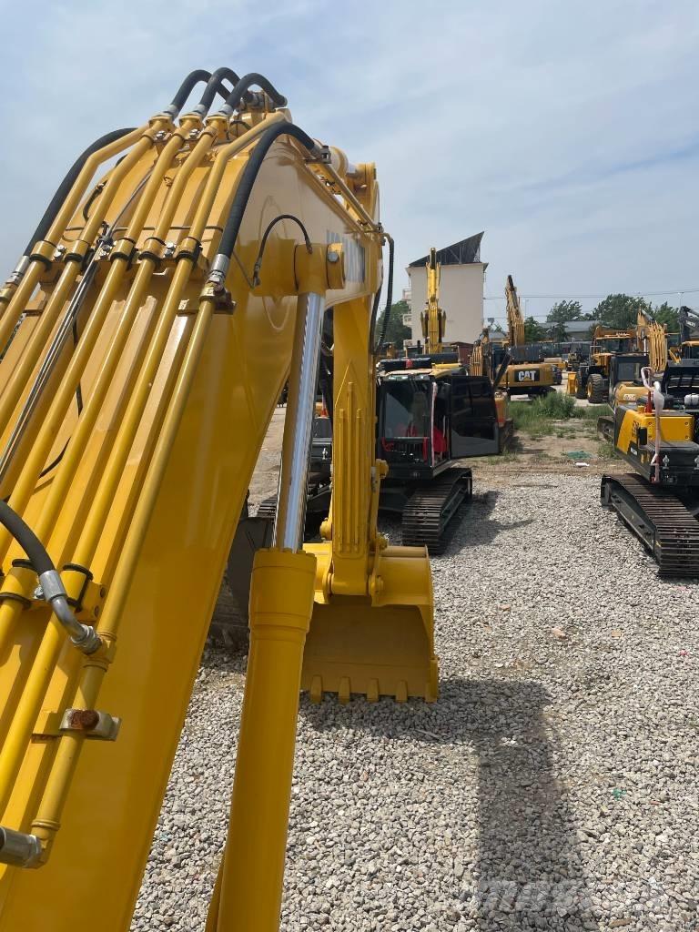 Komatsu PC 350 Pásová rýpadla