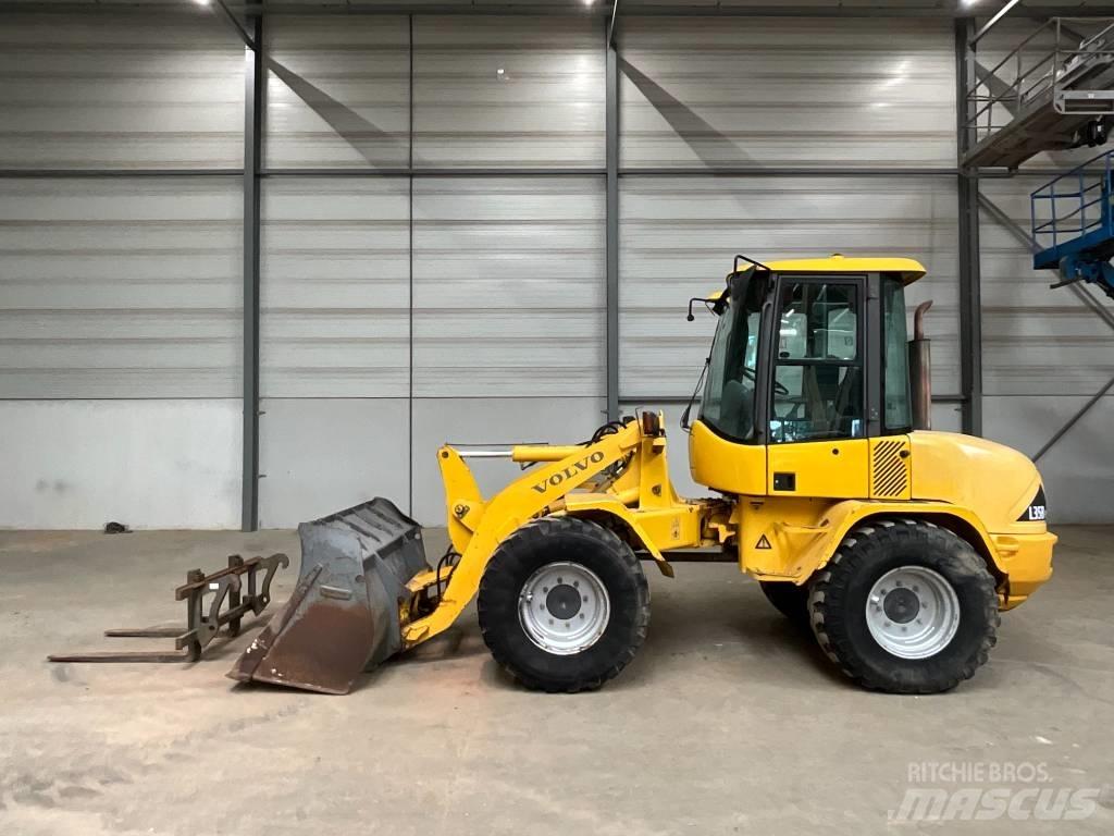 Volvo L 35 B-Z Kolové nakladače