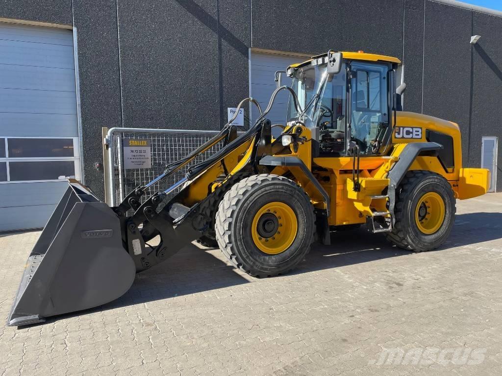 JCB 427 Kolové nakladače