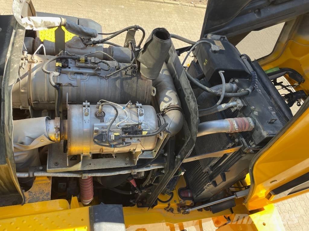 JCB 427 Kolové nakladače