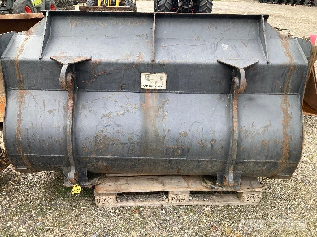 Volvo BM Skovl Kolové nakladače