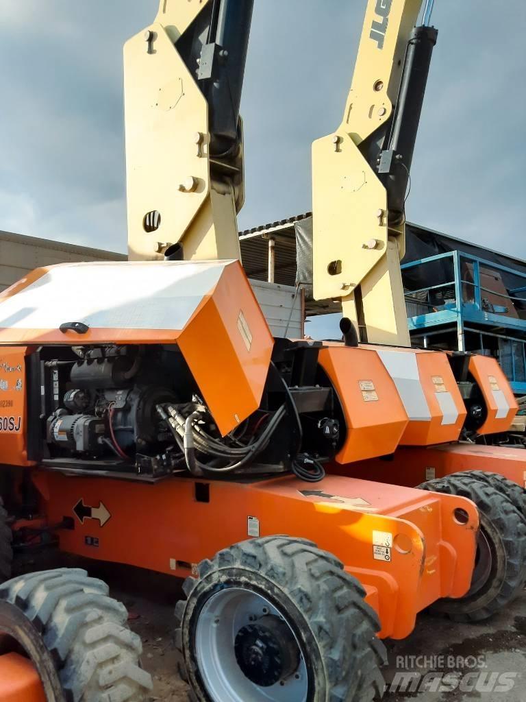 JLG 860 SJ Teleskopické plošiny