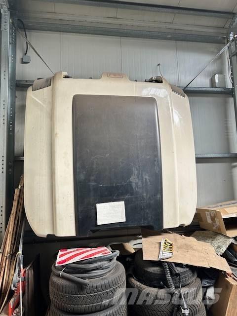 Terex TA300 Kloubové dempry