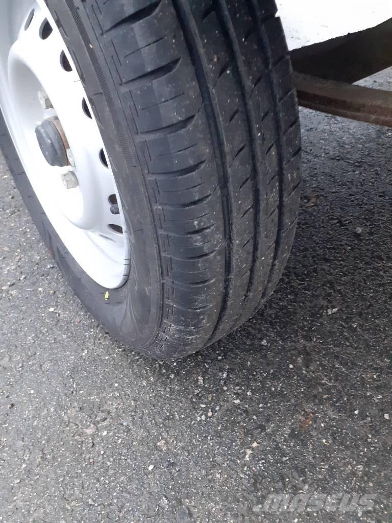 Muuli 1500L Lehké přívěsy do 3500 kg