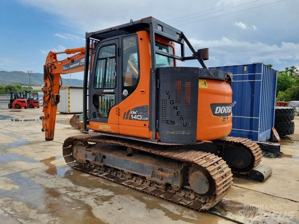 Doosan DX 140 LCR Jeřáby/Nakladače