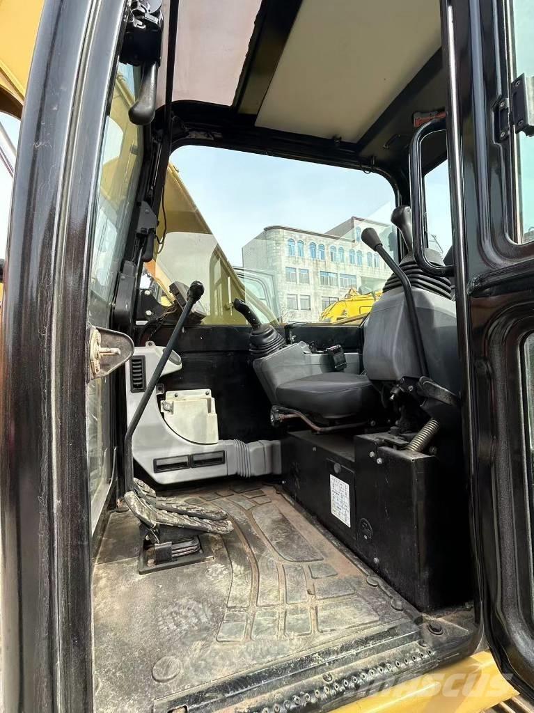 CAT 307E Mini rýpadla < 7t
