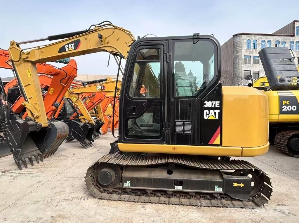 CAT 307E Mini rýpadla < 7t