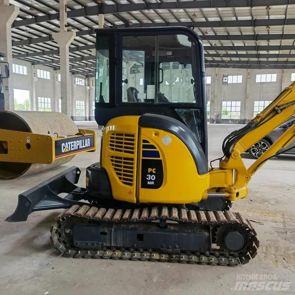 Komatsu PC30 Mini rýpadla < 7t