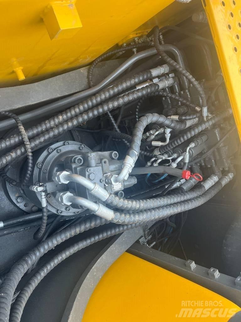 Volvo EC 210 LC Pásová rýpadla