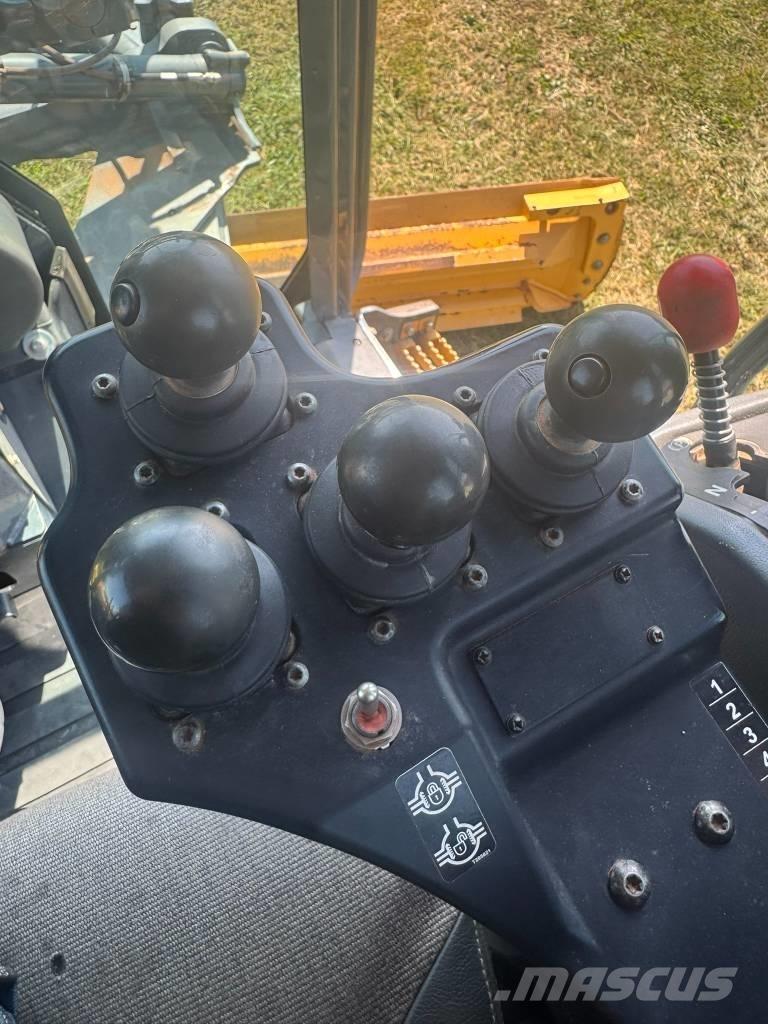 John Deere 672 GP Grejdry