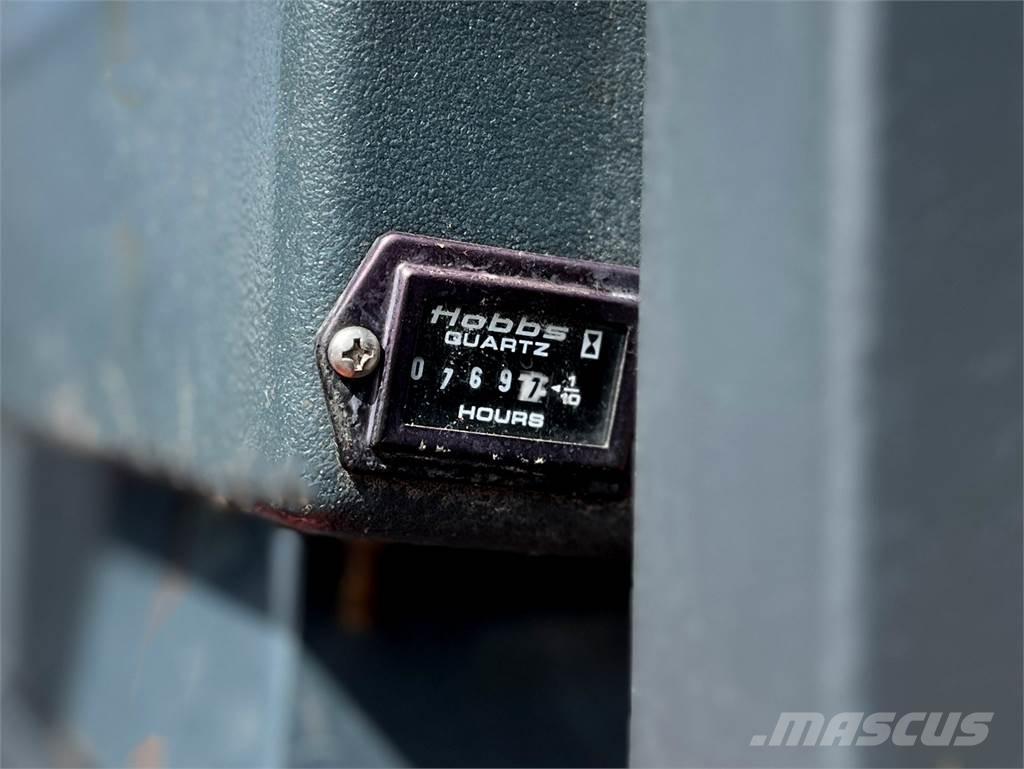 Moffett M3 20.3 Závěsné vysokozdvižné vozíky