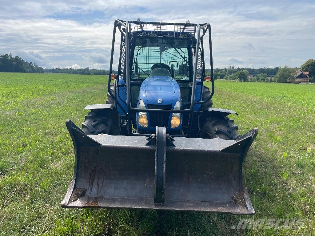 New Holland  T5050 Lesní traktory