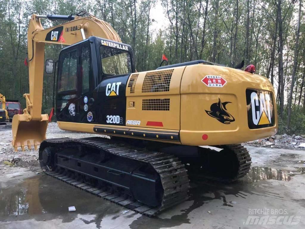 CAT 320D2 Pásová rýpadla