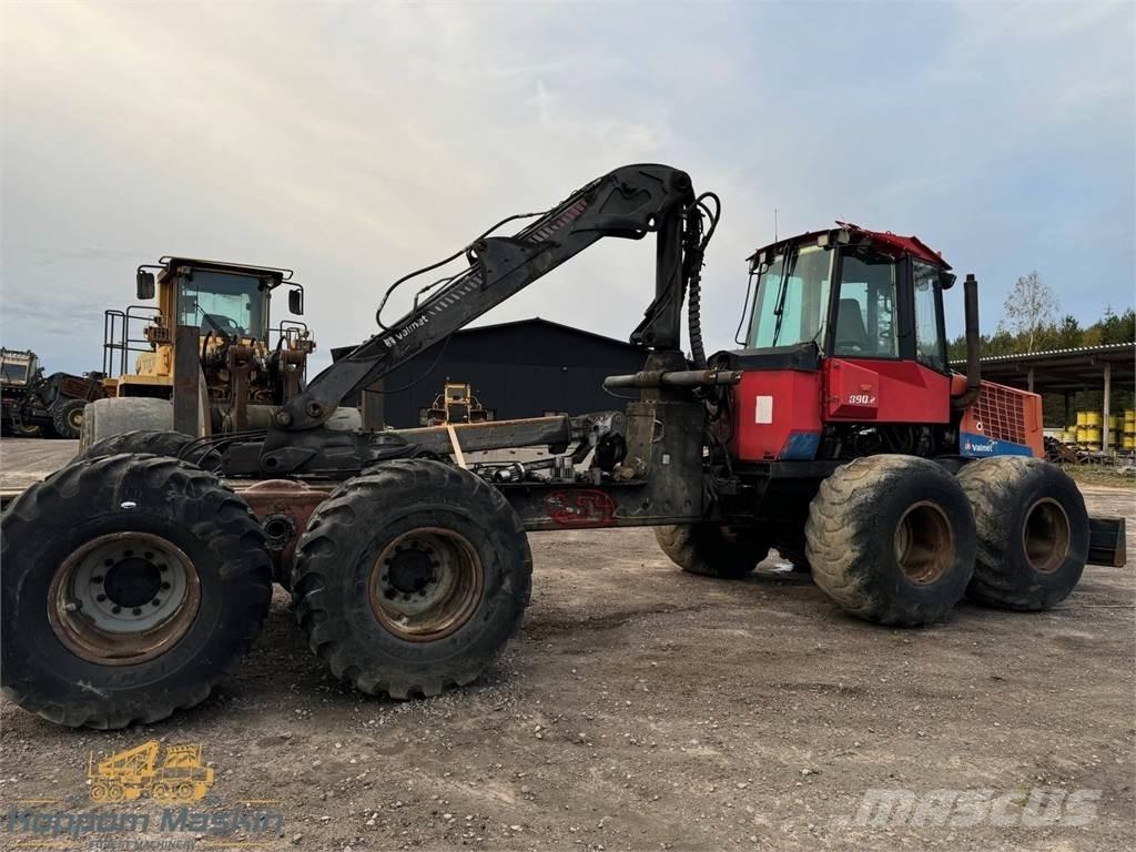 Valmet 890.2 Vyvážecí traktory