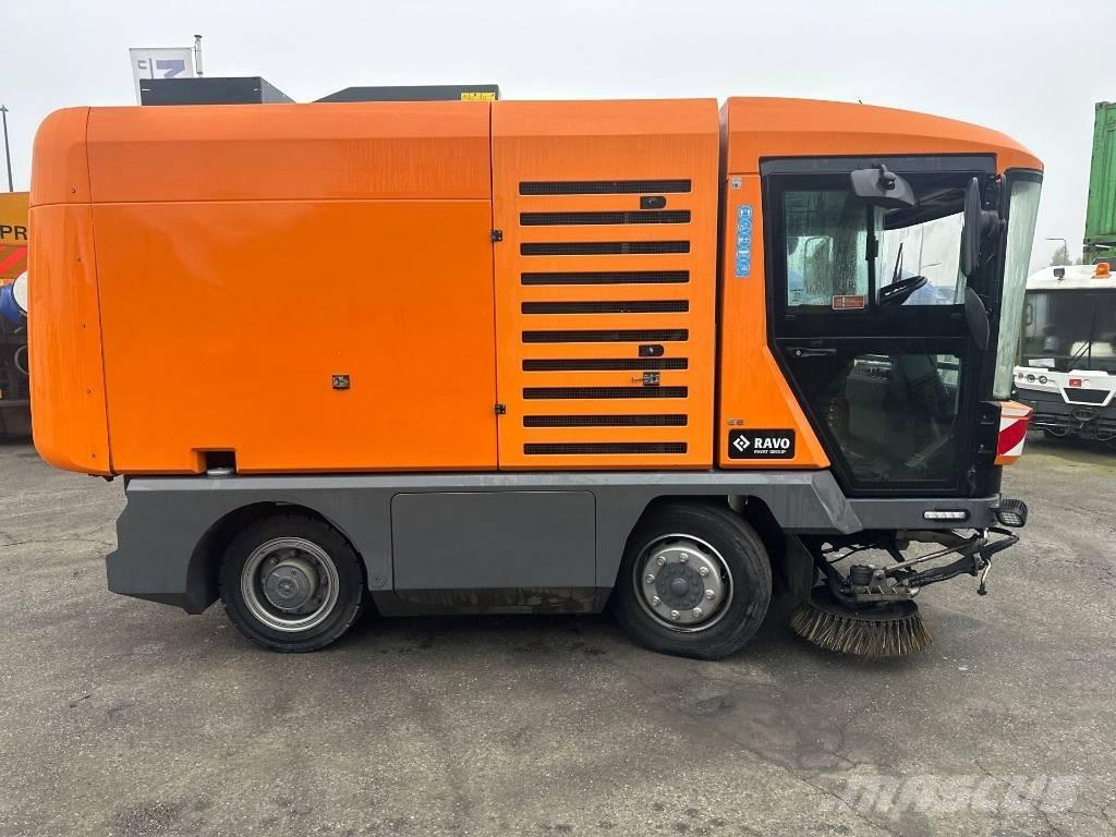 Ravo 540STH Zametací stroje