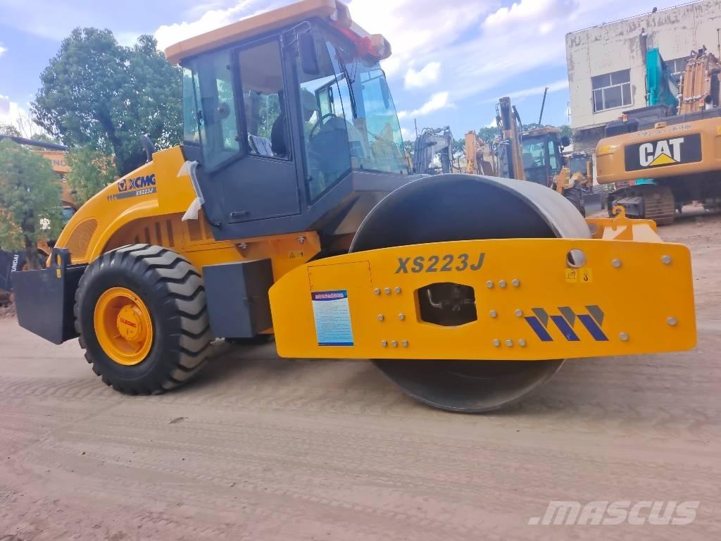 XCMG XS223J Tahačové válce