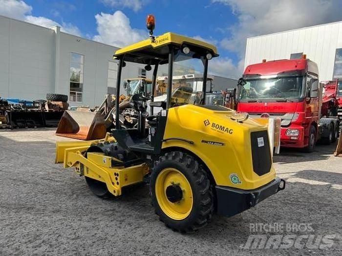 Bomag BW 124 PDH-5 Další stroje na zpracování půdy a příslušenství