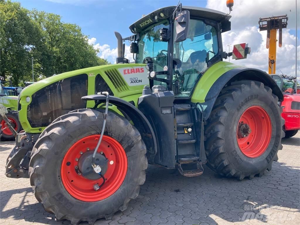 CLAAS Axion 920 Traktory