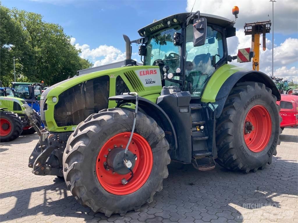 CLAAS Axion 920 Traktory