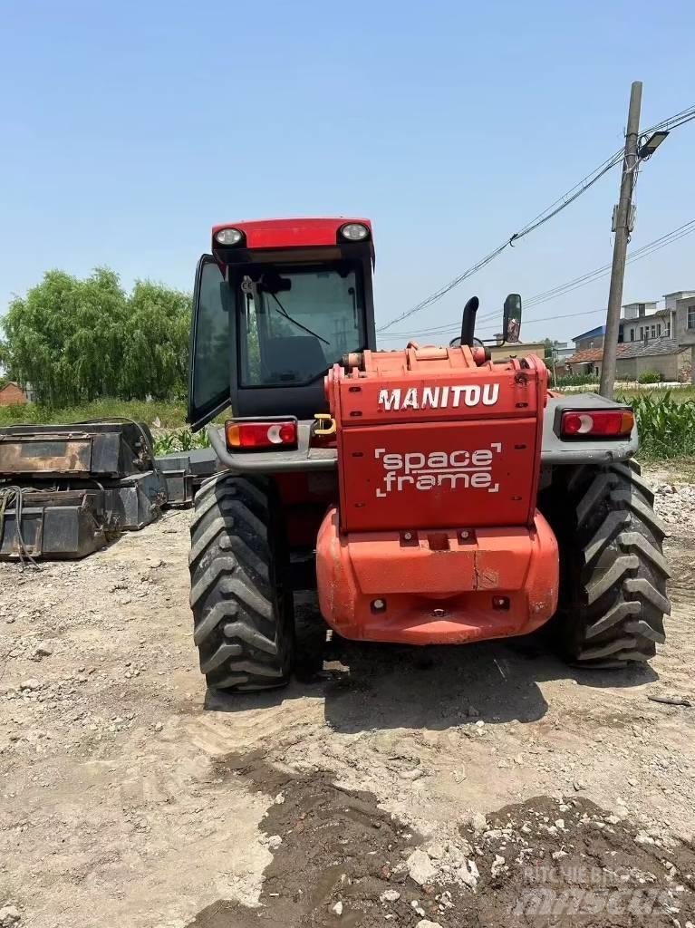 Manitou MT 1740 SL T Smykem řízené nakladače