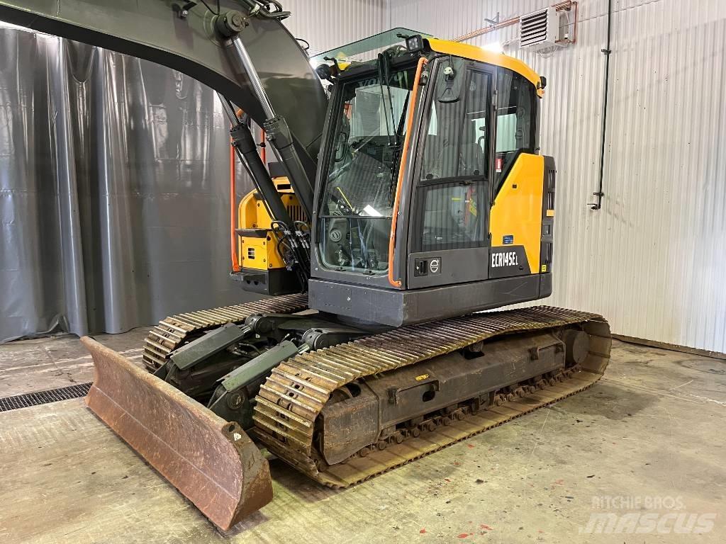 Volvo ECR 145 Pásová rýpadla
