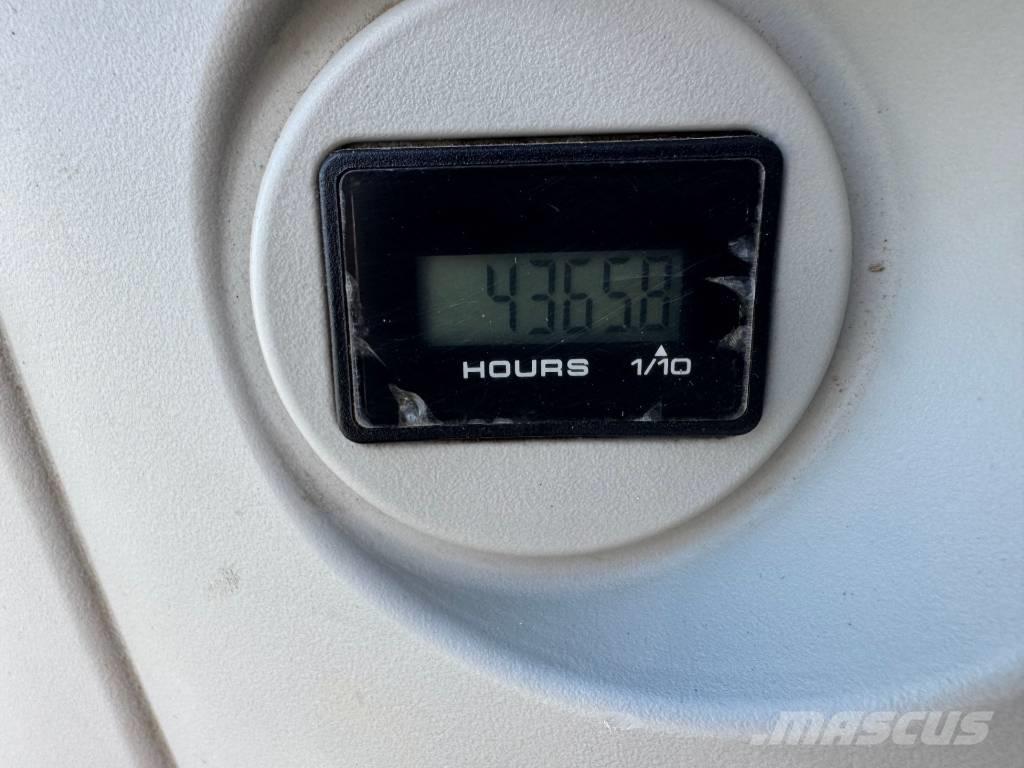 Kobelco SK 85 CS-3E Pásová rýpadla