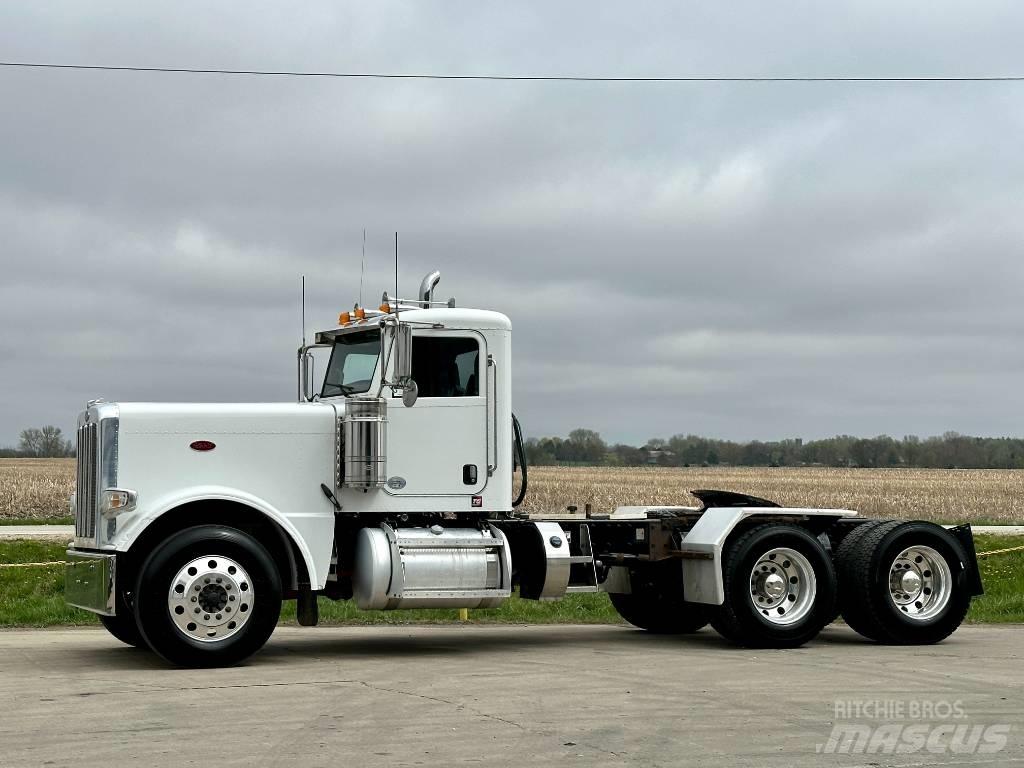 Peterbilt 389 Tahače