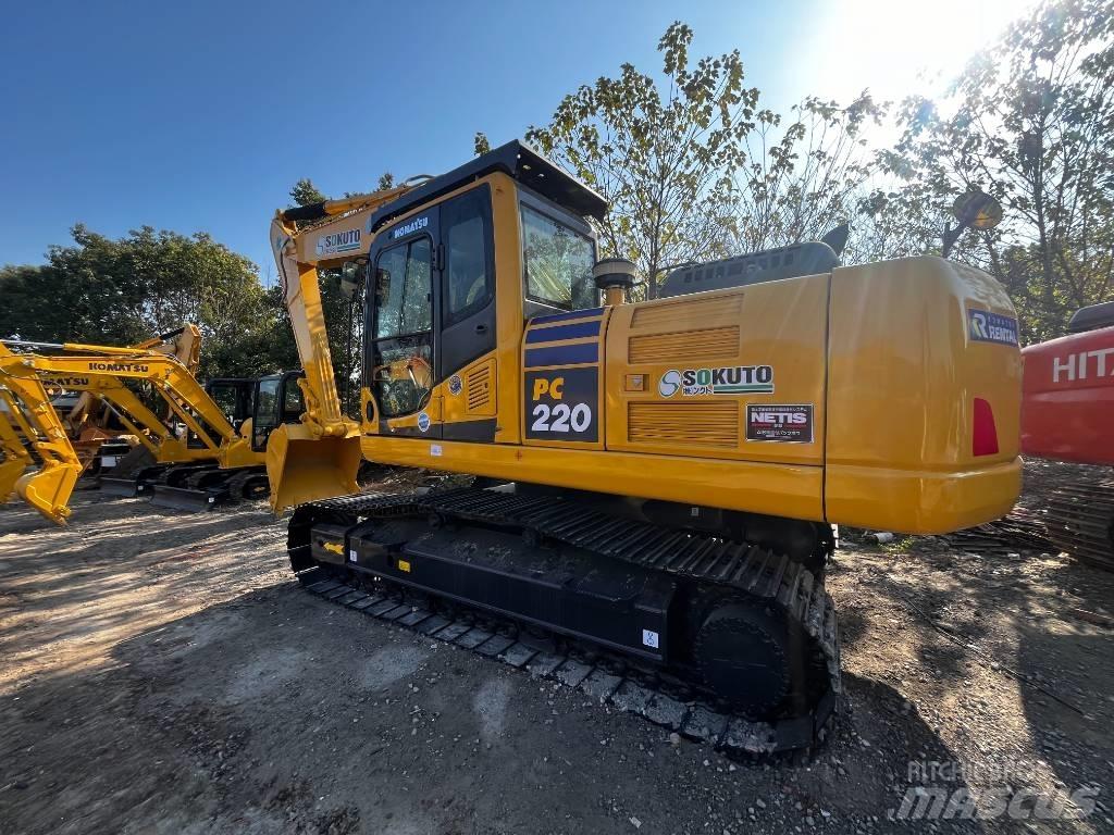 Komatsu PC 220-8 Pásová rýpadla