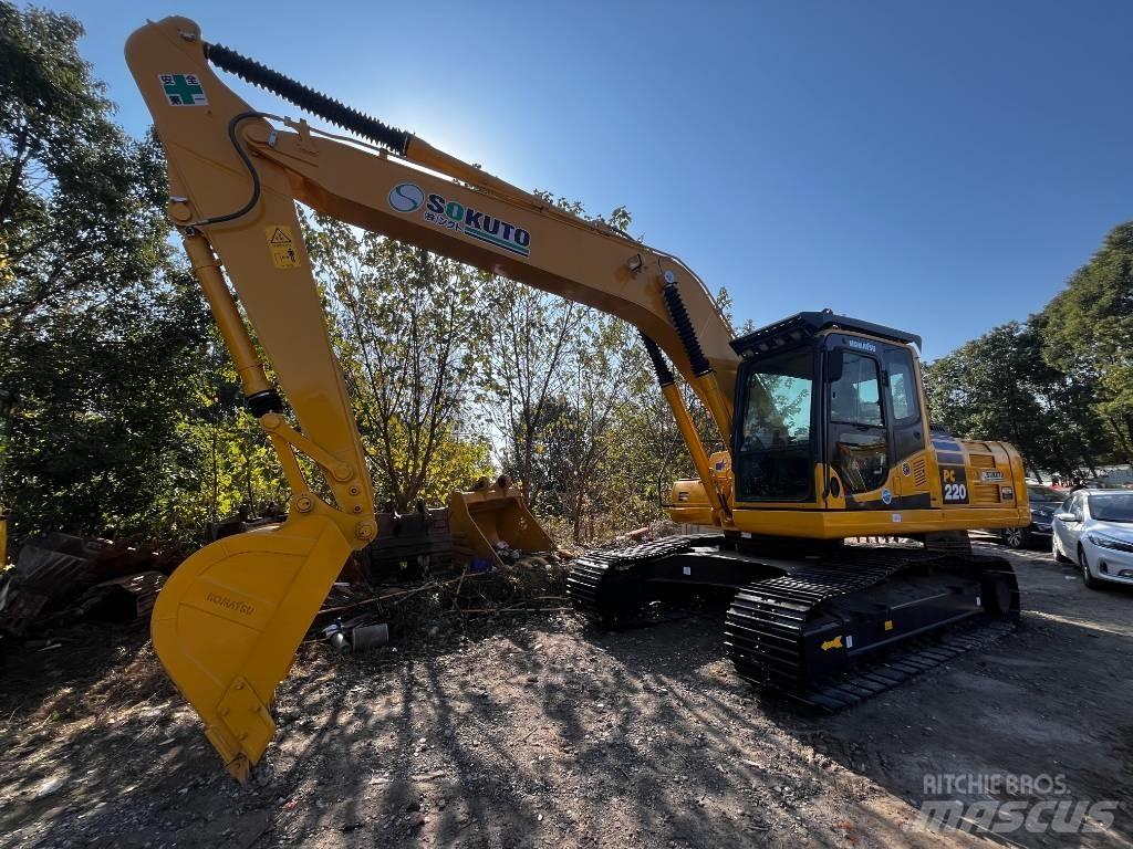 Komatsu PC 220-8 Pásová rýpadla