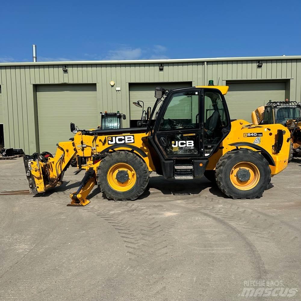 JCB 540-140 Teleskopické manipulátory