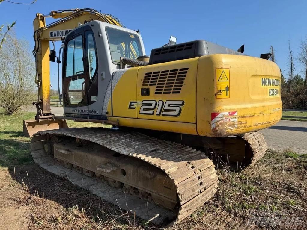 New Holland E215 Pásová rýpadla