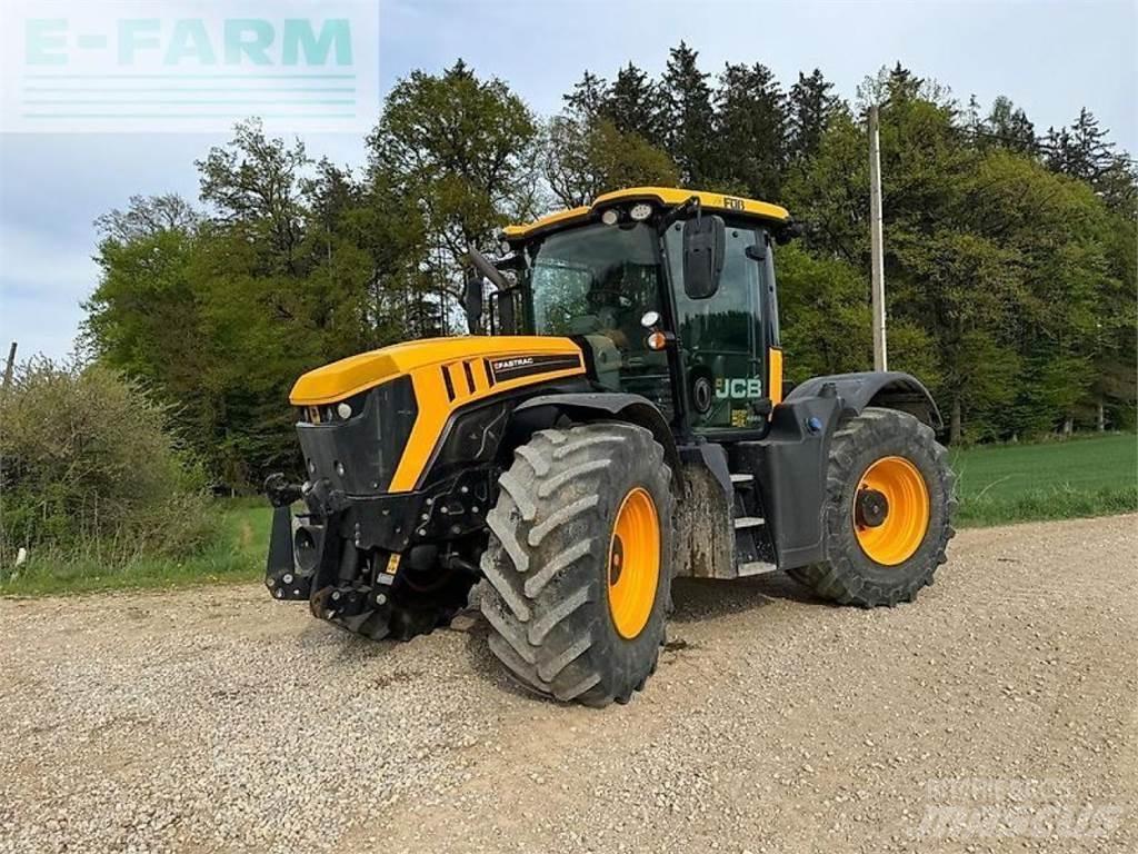 JCB fastrac 4220 Traktory