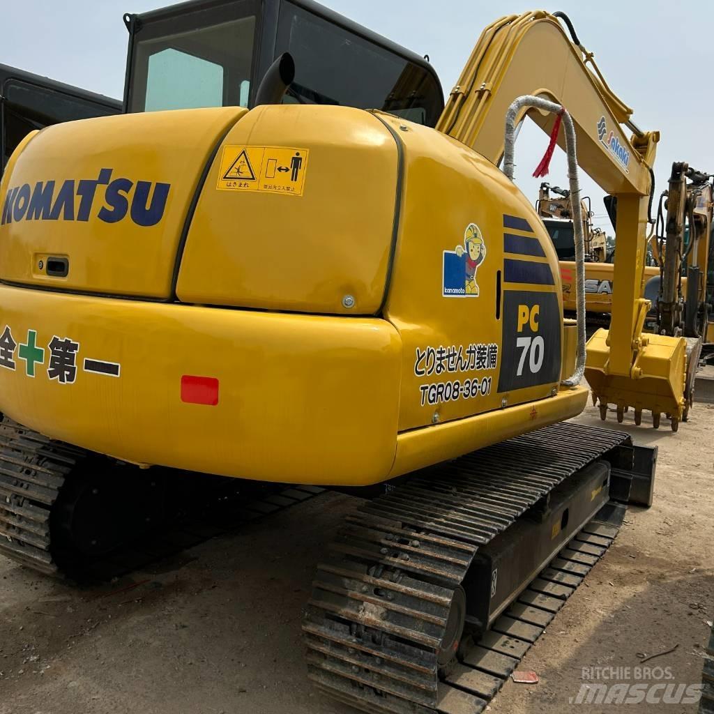Komatsu 70-8 Pásová rýpadla