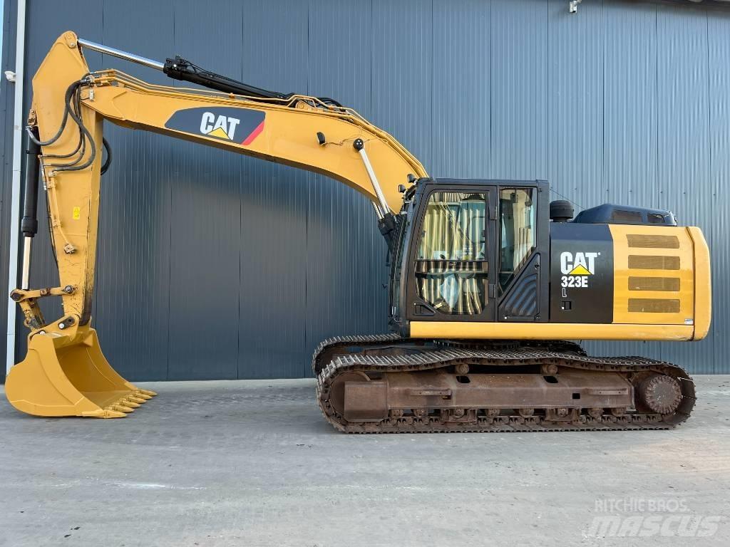 CAT 323E L Pásová rýpadla