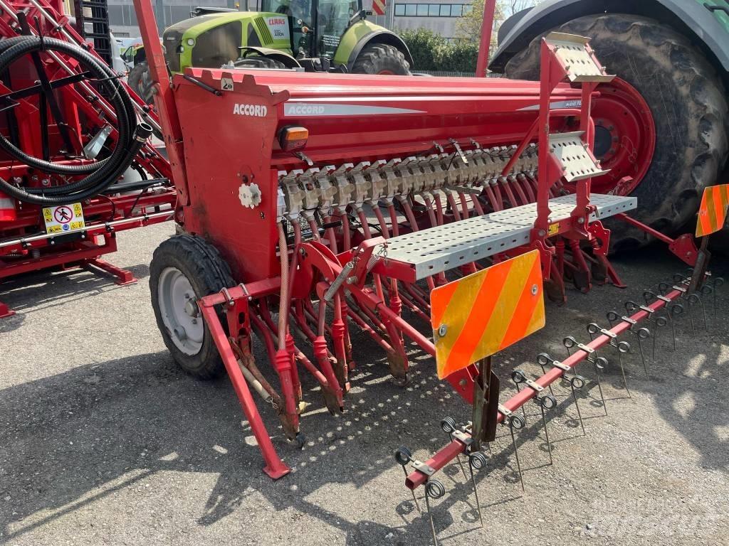 Accord M DRILL PRO Přesné secí stroje