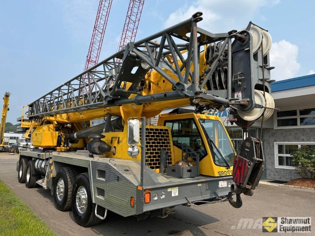 Grove TMS 9000 E Univerzální terénní jeřáby