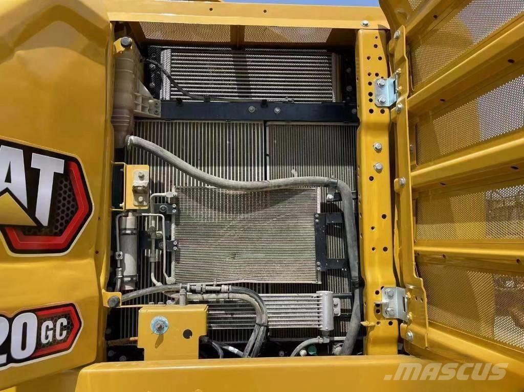 CAT 320GC Pásová rýpadla