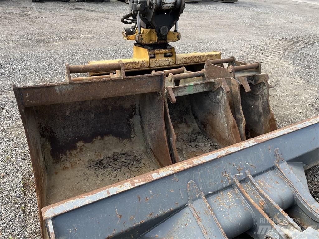 Takeuchi TB 290 Midi rýpadla 7t - 12t