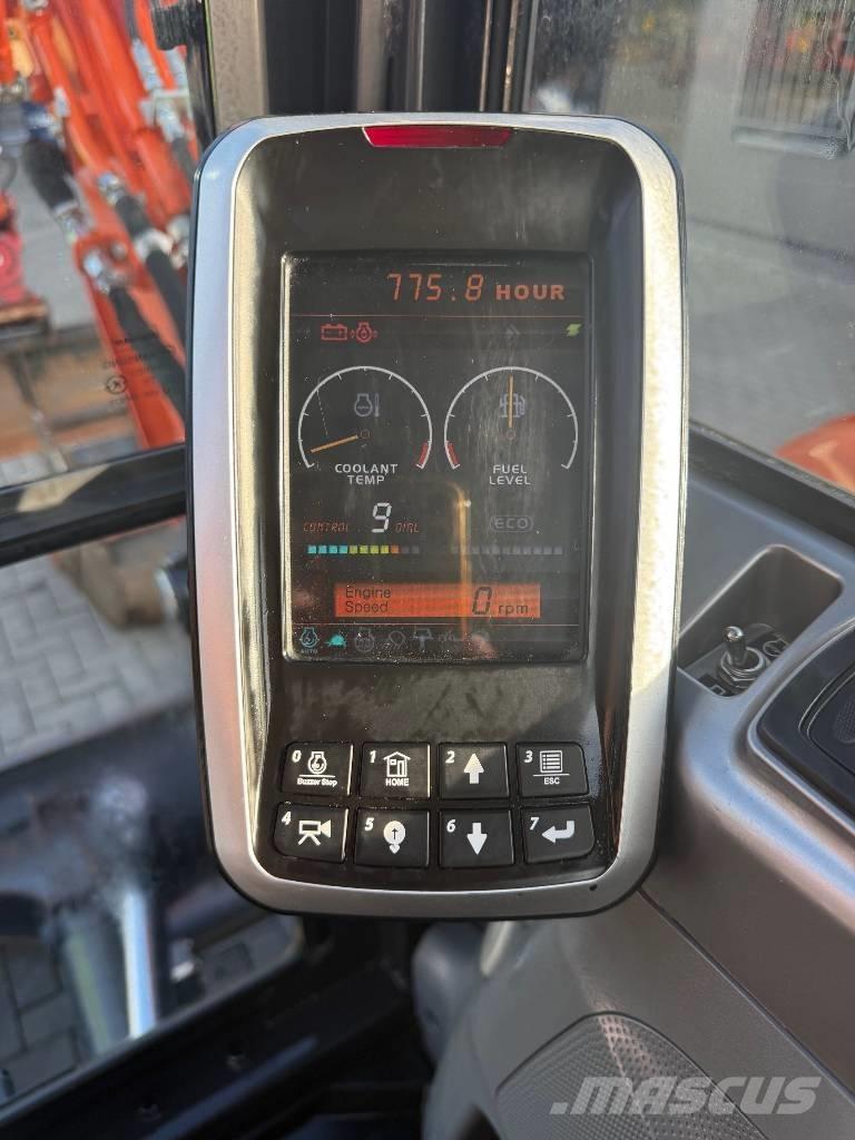 Doosan DX 85 R Midi rýpadla 7t - 12t