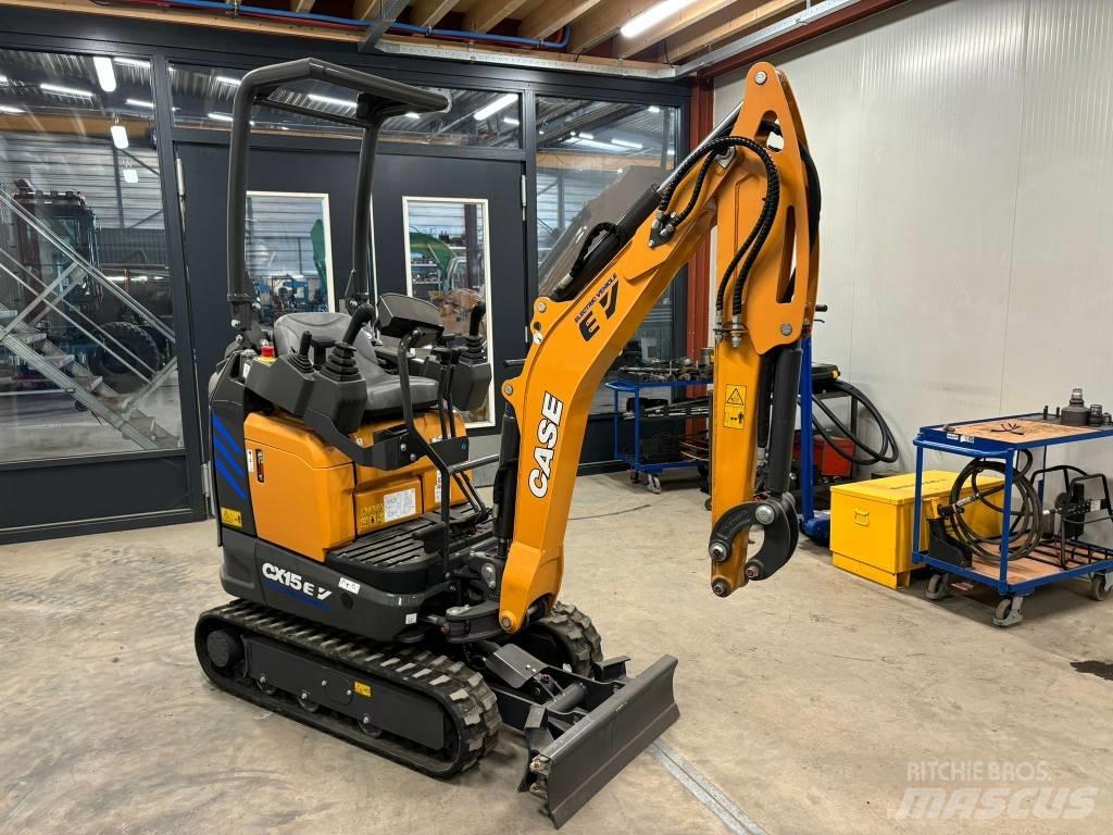CASE CX 15 EV Mini rýpadla < 7t