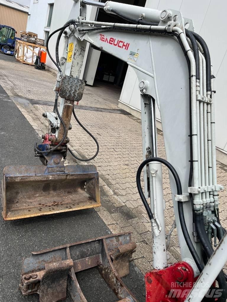Takeuchi TB 219 A Mini rýpadla < 7t