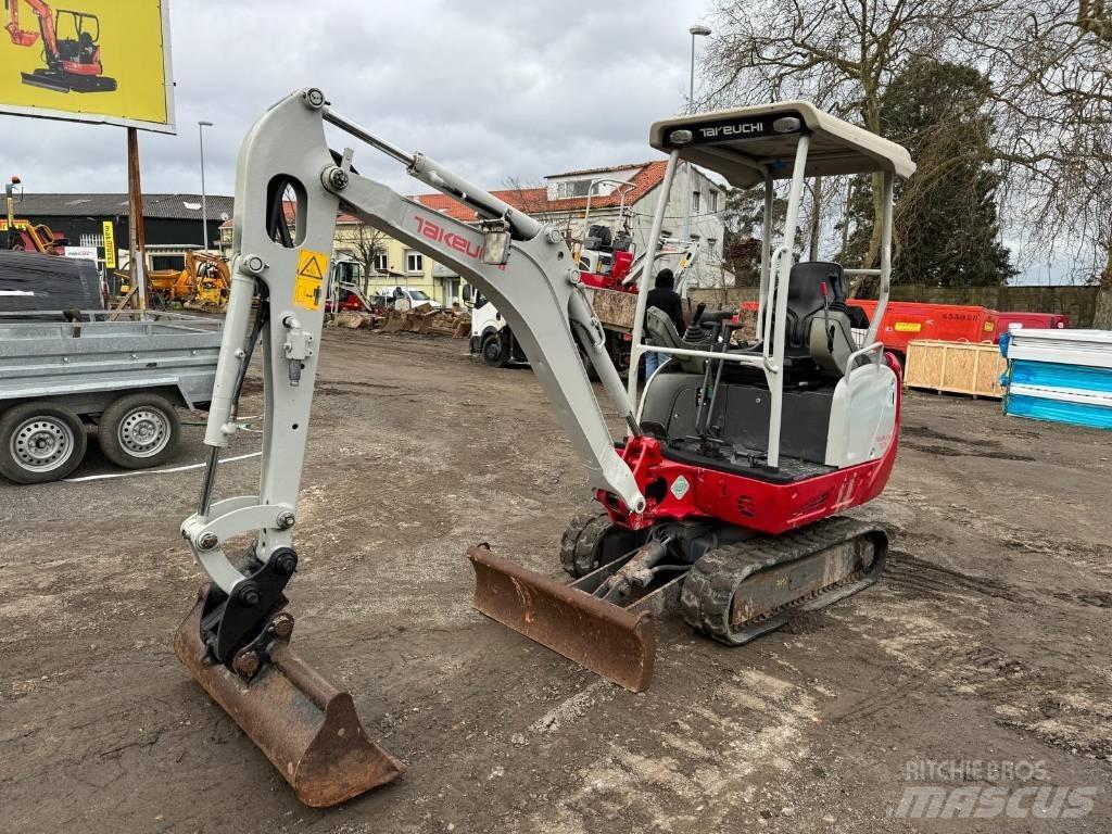 Takeuchi TB 216 Mini rýpadla < 7t
