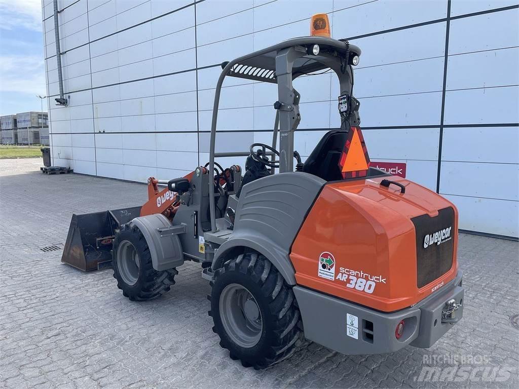 Weycor AR380 Agrar Víceúčelové nakladače