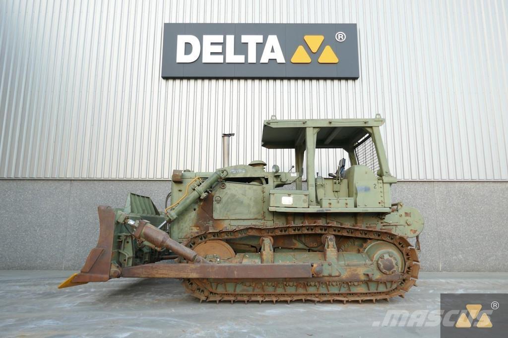 CAT D7F Ex-army Pásové dozery