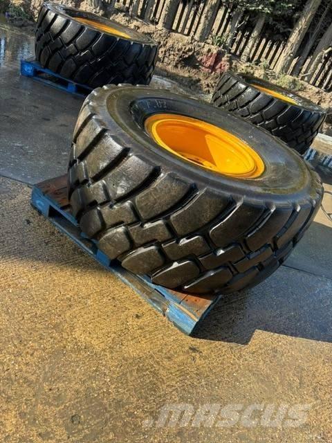 Goodyear Industrial Pneumatiky, kola a ráfky