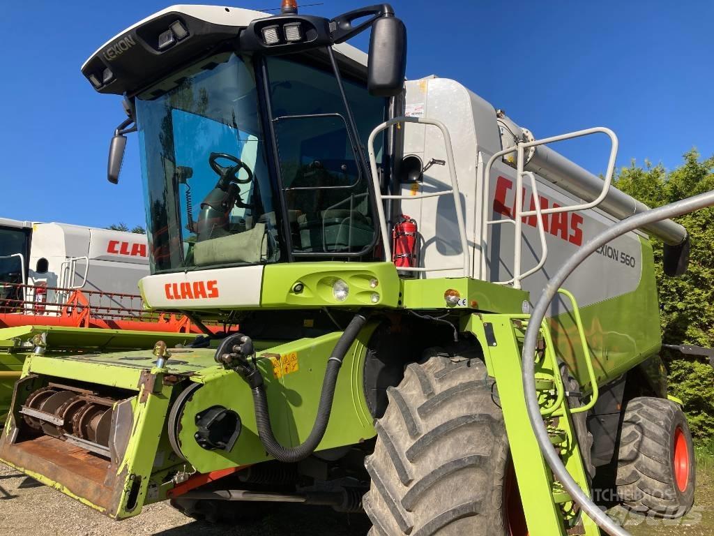 CLAAS LEXION 560 Sklízecí mlátičky