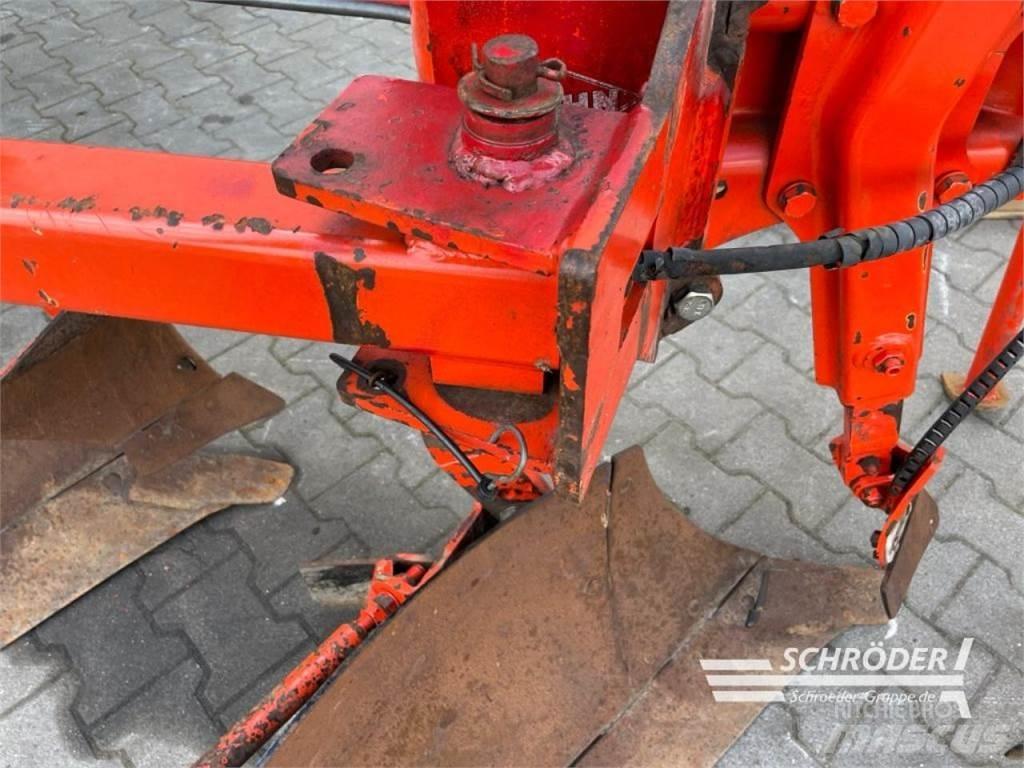 Kuhn MULTI 12 Oboustranné pluhy