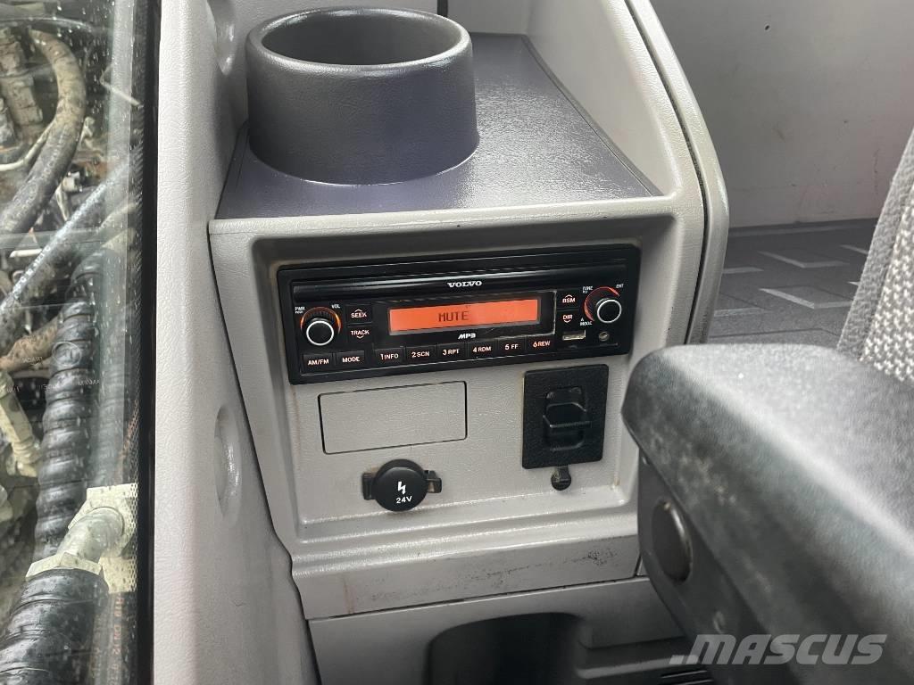 Volvo EC 140 EL Pásová rýpadla